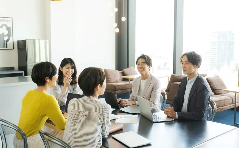 デジタルマーケティング事業